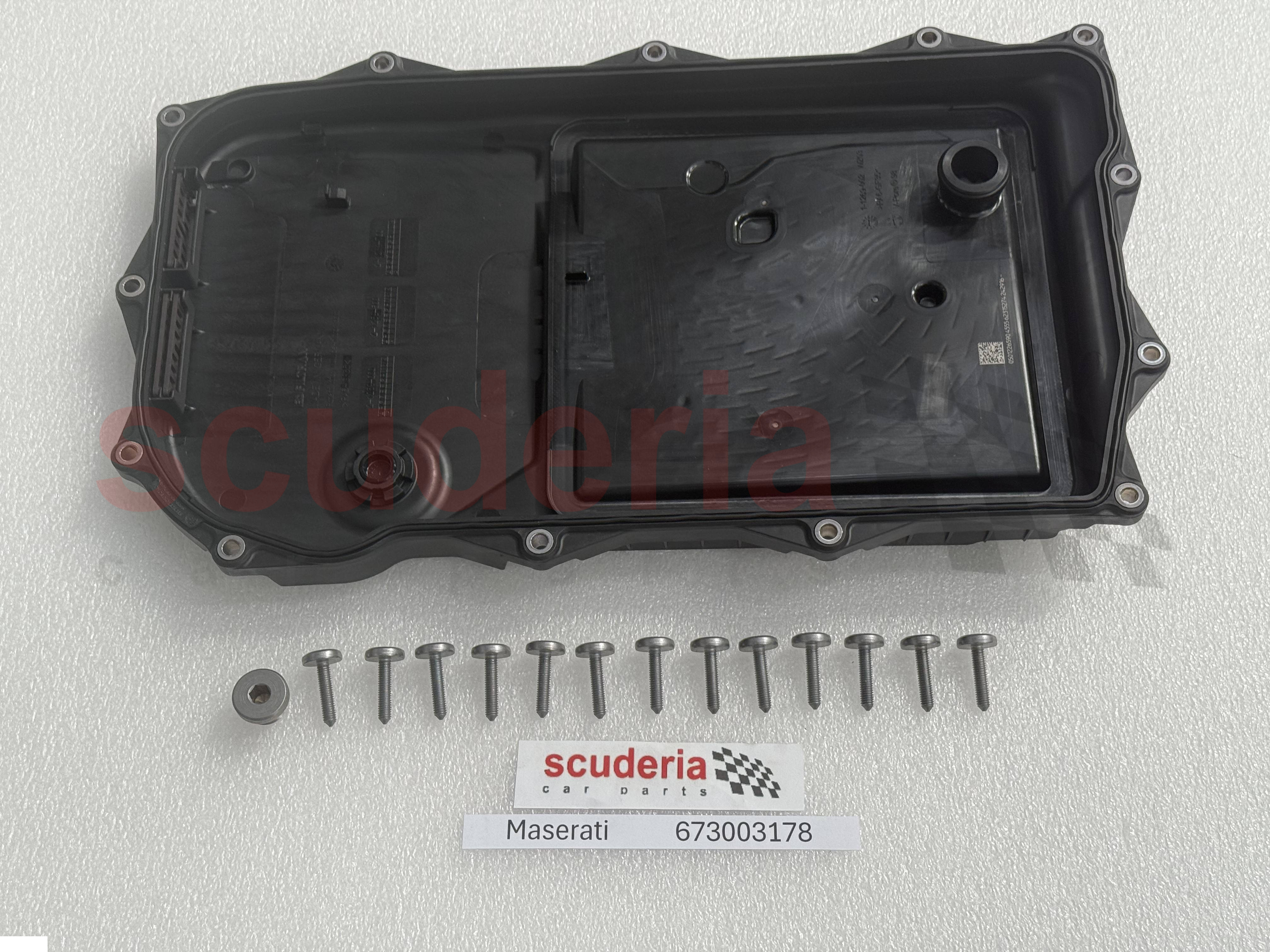 673003178 Auto Transmission Oil Sump for Maserati Ghibli, Quattroporte