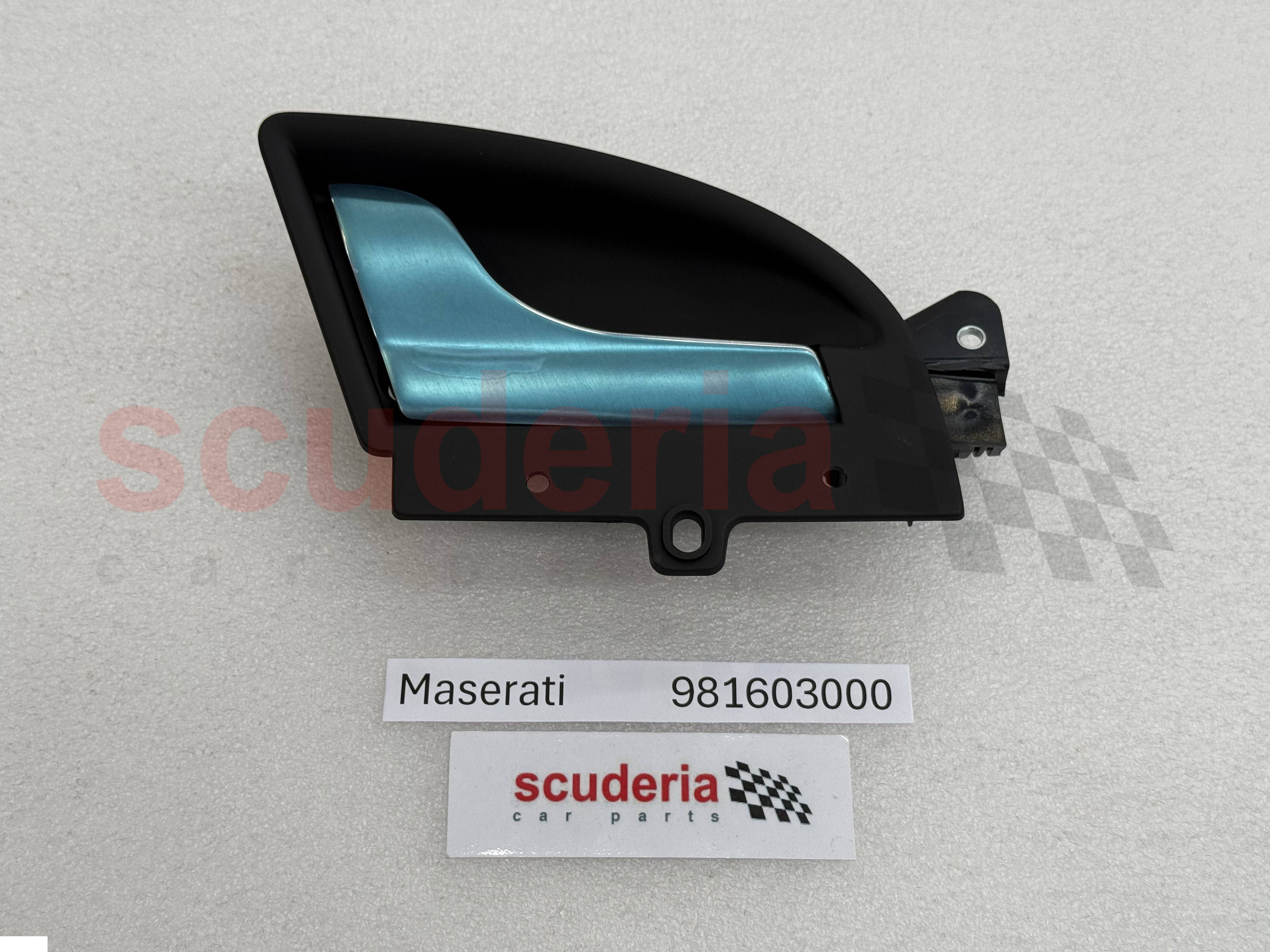 メル97562 981603000 RH HANDLE FOR DOOR OPENING BLACK - NP for Maserati