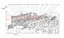 Right cylinder head