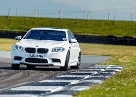 M5 (F10)