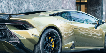 Top 10 Best Supercars of 2024 Logo