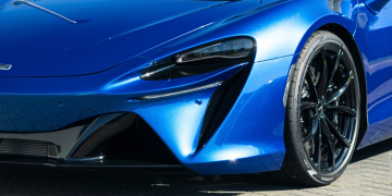 8 of the Best Entry-Level Supercars for First-Time Buyers Logo