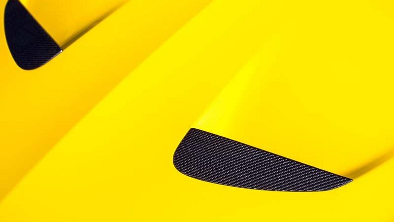 Photo of Novitec Engine Bonnet Inset for the Ferrari California T - Image 2
