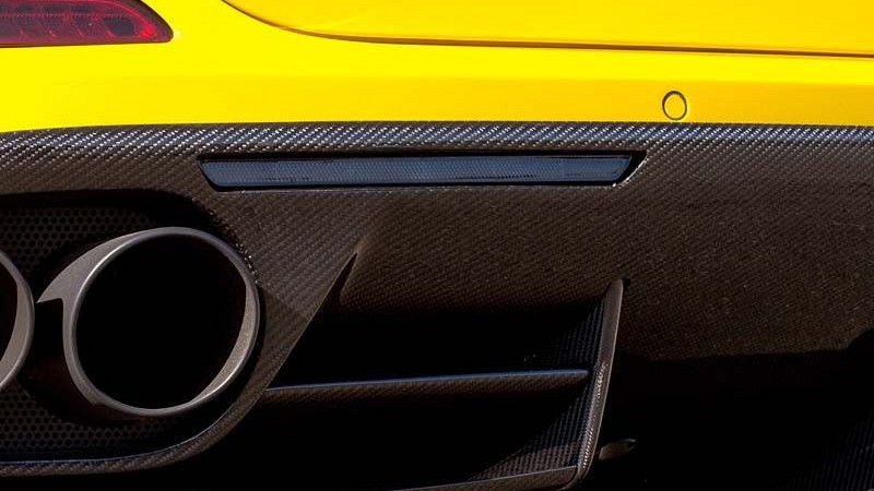 Photo of Novitec Rear Reflector for the Ferrari California T - Image 2