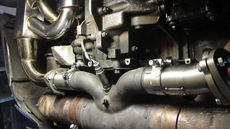 Photo of Cargraphic Connectionpipeset for the Porsche 993 (all normally aspirated variants) - Image 2