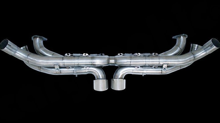 Photo of Cargraphic Tailpipes Center Outlet - 997 GT3 Look for the Porsche 997 (Mk II) Carrera - Image 2