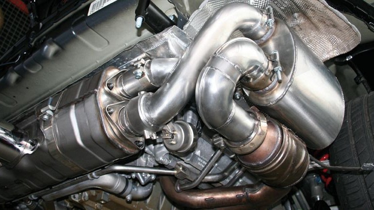 Photo of Cargraphic Sport Exhaust System Kit 2 for the Porsche 997 (Mk II) GT3 - Image 3