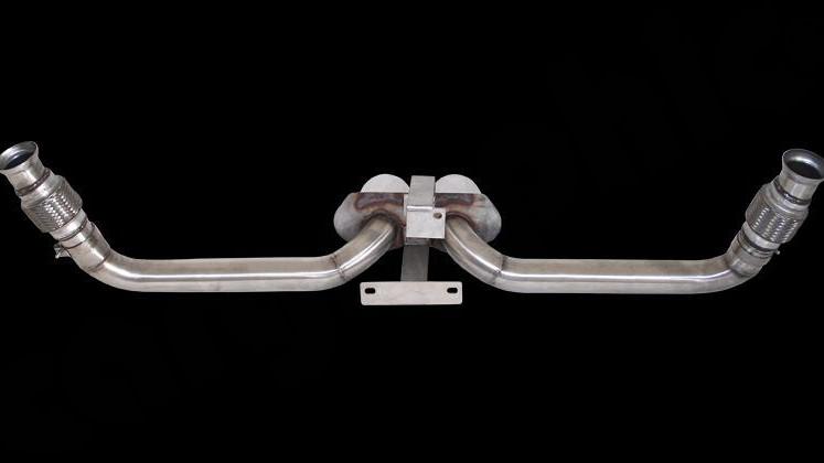 Photo of Cargraphic Tailpipes Center Outlet - 997 GT3 Look for the Porsche 997 (Mk I) Carrera - Image 4