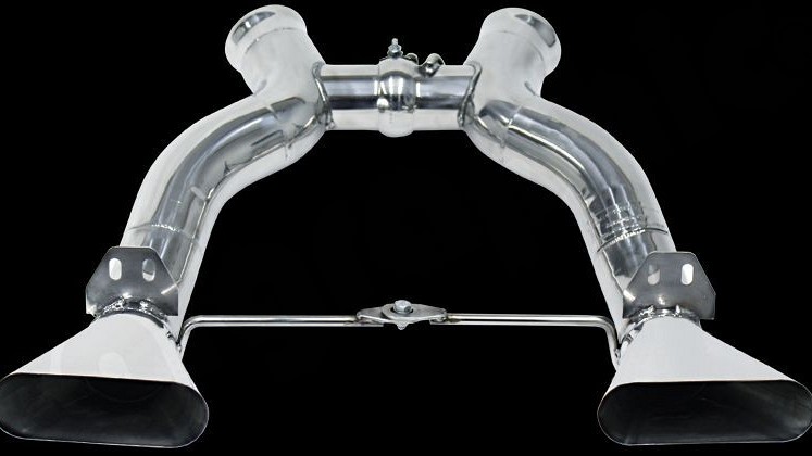 Photo of Cargraphic Rear silencer replacement H-pipe for the McLaren 650S Coupe/Spider - Image 1