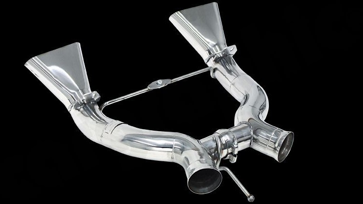 Photo of Cargraphic Rear silencer replacement H-pipe for the McLaren 650S Coupe/Spider - Image 3