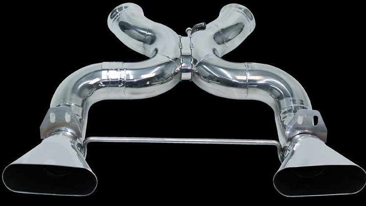 Photo of Cargraphic Rear silencer replacement X-pipe for the McLaren 650S Coupe/Spider - Image 1