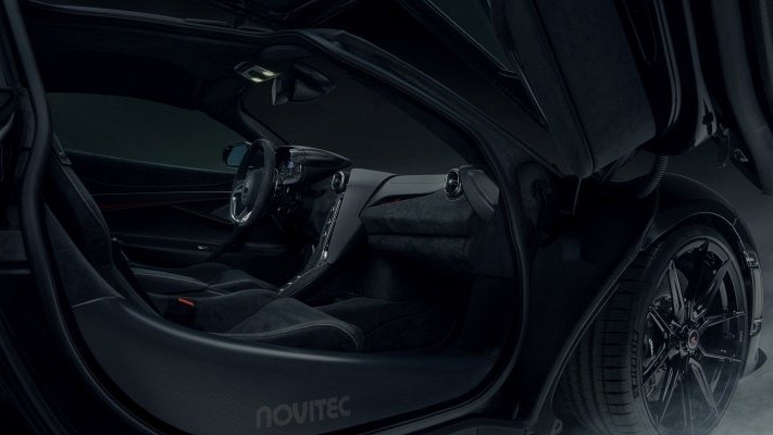 Photo of Novitec Carbon Panel Entrance for the McLaren 750S Coupe/Spider - Image 3