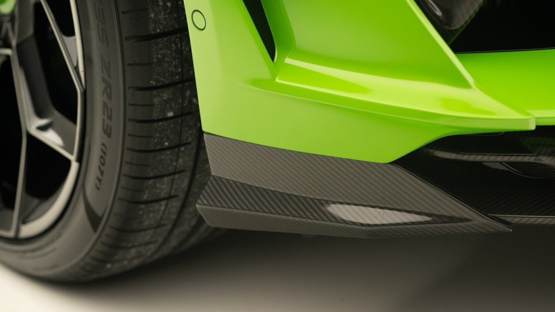 Photo of Novitec Front Attachment Carbon for the Lamborghini Urus Performante - Image 1