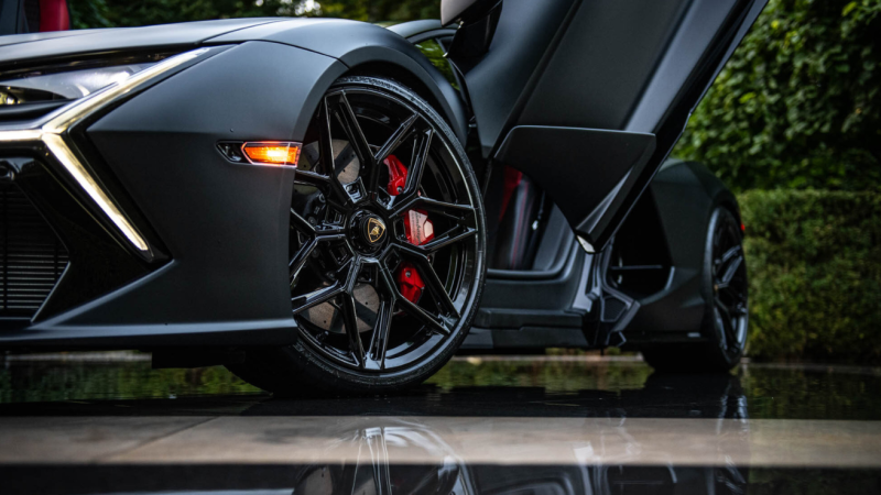 Photo of Novitec Vossen S21-08 Forged Wheels for the Lamborghini Revuelto - Image 3