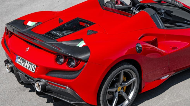 Photo of Capristo Carbon Engine Cover for the Ferrari F8 Tributo/Spider - Image 4