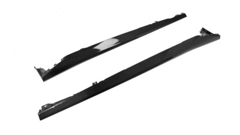Photo of Novitec Carbon Fibre Side Skirt Panels (Original Look) for the Ferrari 12Cilindri Coupe/Spider - Image 2