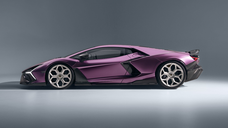 Photo of Novitec Carbon Fibre Side Skirts/Panels for the Lamborghini Revuelto - Image 3