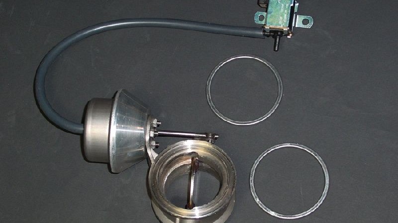 Photo of Capristo Exhaust Valve Bypass Kit for the Ferrari F355 - Image 2