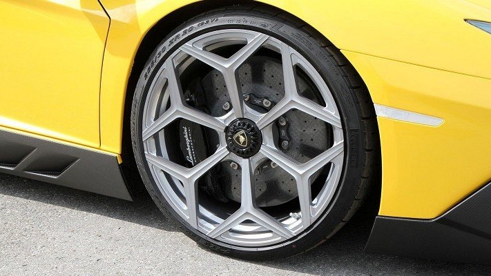 Photo of Novitec NL4 FORGED, CENTRAL-LOCKING for the Lamborghini Aventador LP700-4/LP720-4 - Image 2