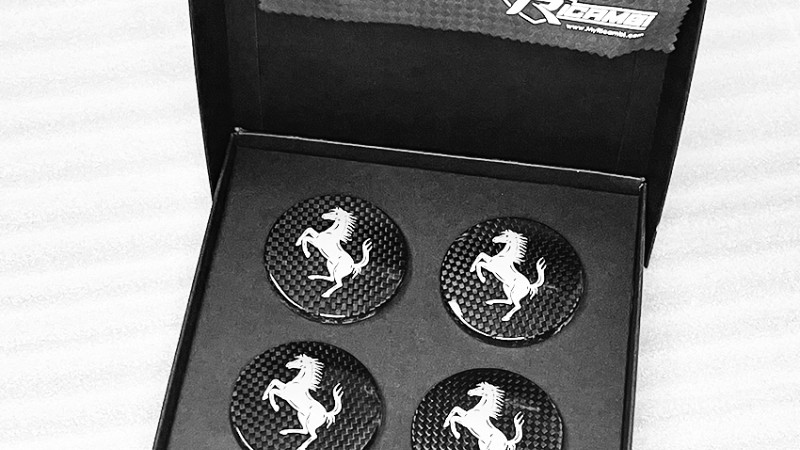 Photo of My Ricambi Carbon Fibre Wheel Caps for the Ferrari 812 Competizione Coupe/Aperta - Image 7