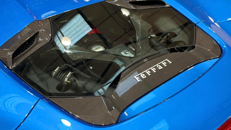 Photo of Capristo Engine Bonnet in Carbon & Glass (Spider) for the Ferrari 488 GTB/Spider - Image 5