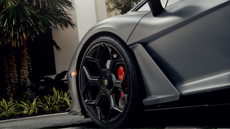 Photo of Novitec NL5 Forged Wheel with Central-Lock Look for the Lamborghini Huracan EVO/EVO RWD - Image 4