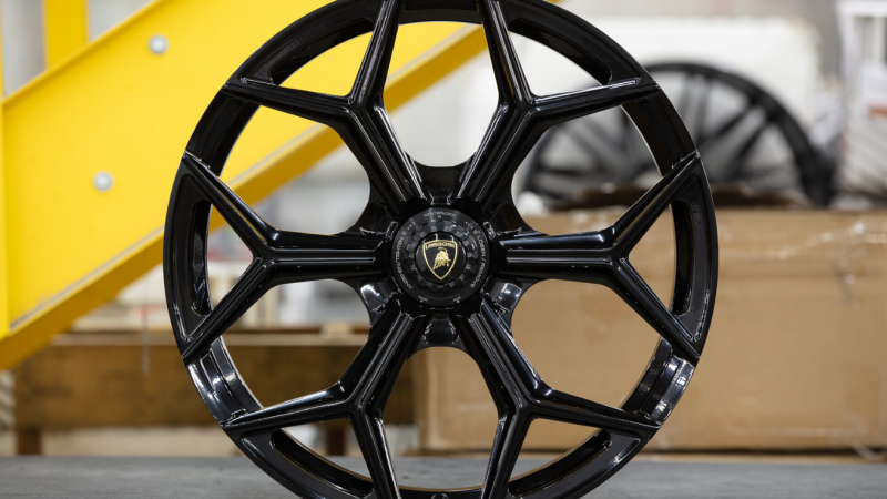 Photo of Novitec NL4 Forged Wheels for the Lamborghini Revuelto - Image 4
