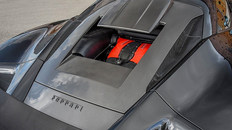 Photo of Novitec N-LARGO ENGINE BONNET for the Ferrari F8 Tributo/Spider - Image 4