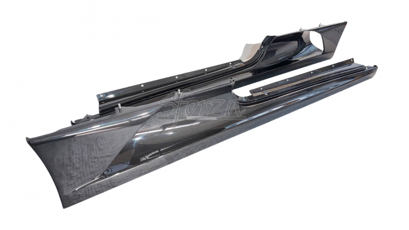 Photo of Novitec Carbon Fibre Rocker Panels Scuderia style for the Ferrari F430 Coupe/Spider - Image 2