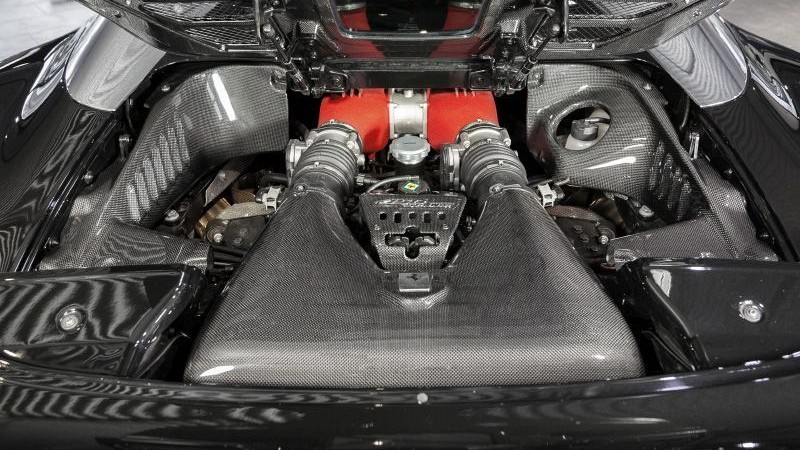 Photo of Capristo Airbox Cover in Carbon Fibre for the Ferrari 458 Speciale/Aperta - Image 9