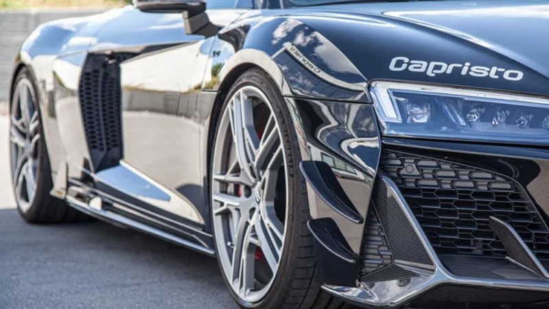 Photo of Capristo Carbon Front Fins for the Audi R8 Gen 2 Facelift V10 Type 4S (2020+) - Image 1