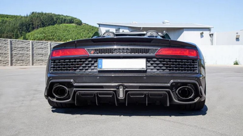 Photo of Capristo Carbon Rear Diffuser for the Audi R8 Gen 2 Facelift V10 Type 4S (2020+) - Image 1
