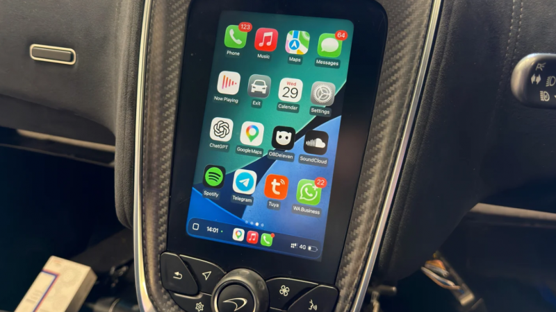 Photo of KKS Supercar CarPlay & Android Auto Plug and Play Upgrade for the McLaren 540C Coupe/Spider - Image 1