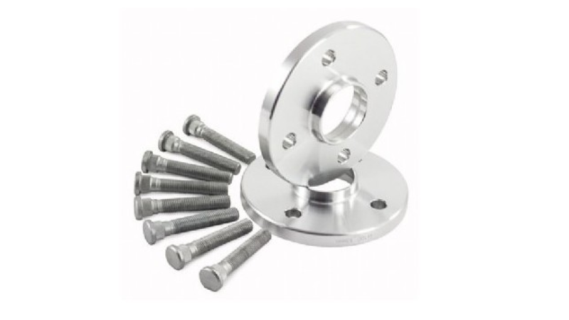 Photo of Capristo Wheel Spacers and Bolts for the Ferrari 208 GTB/GTS - Image 1