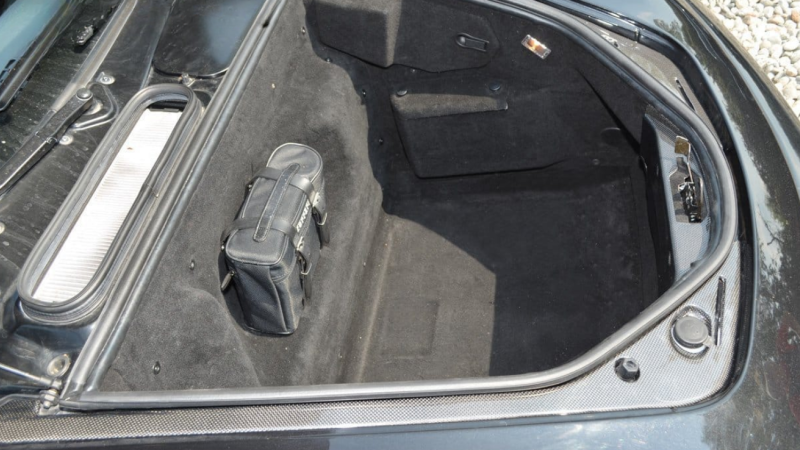 Photo of Novitec Carbon Fibre Front Trunk Lid Panels for the Ferrari F430 Coupe/Spider - Image 2
