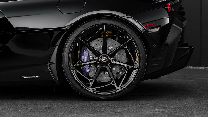 Photo of Novitec NL7 Forged Wheels with Central-Lock Look for the Lamborghini Aventador SV LP750-4 - Image 8