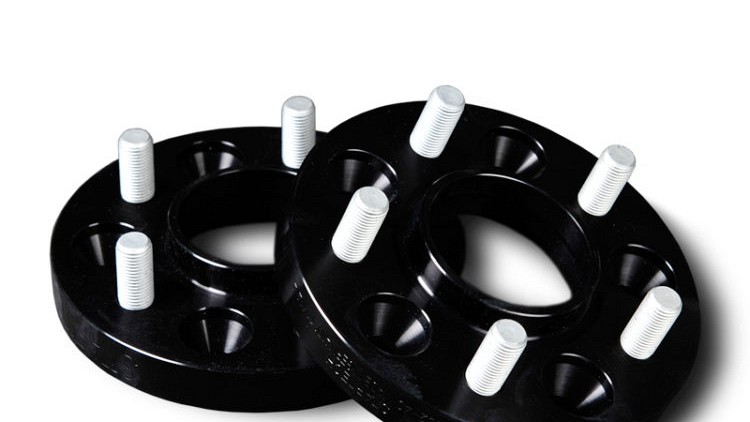 Photo of Startech Wheel Spacer Set for the Land Rover Discovery 5 (L462) - Image 1