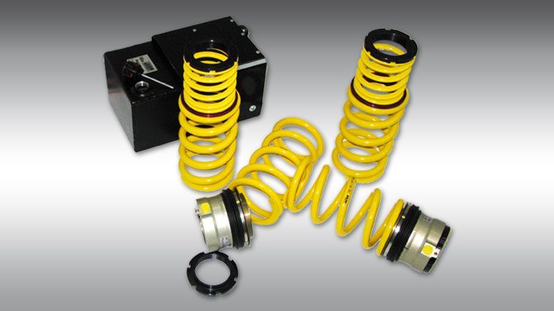 Photo of Novitec Hydraulic Adjustment in combination with Sport Spring Set for the Ferrari F12 Berlinetta - Image 2