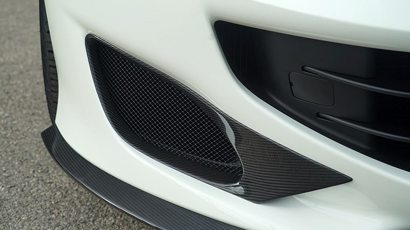 Photo of Novitec Front Inlet in Carbon for the Ferrari Portofino - Image 1