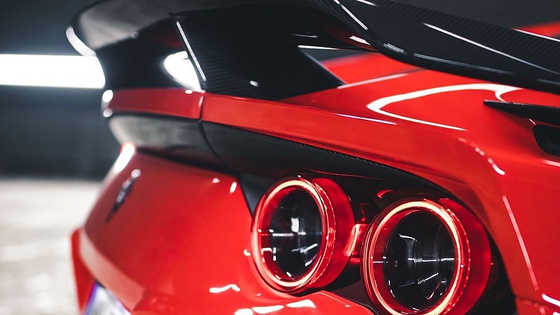 Photo of Novitec Carbon Light Surrounds and Centre Piece for the Ferrari 812 Superfast/GTS - Image 1