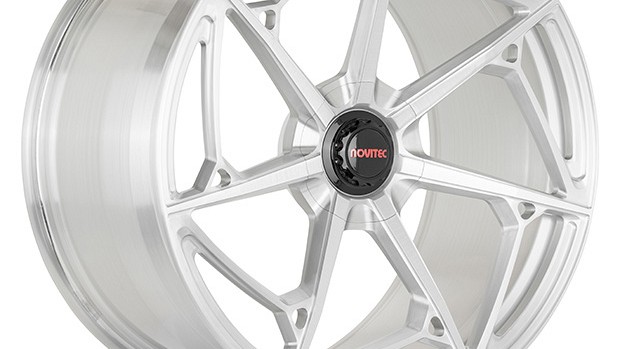 Photo of Novitec NL7 Forged Wheels with Central-Lock Look for the Lamborghini Aventador SV LP750-4 - Image 1