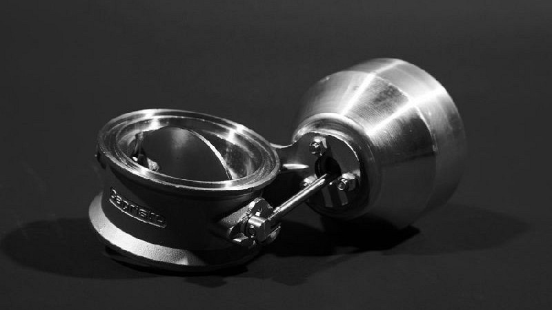 Photo of Capristo Exhaust Valve Bypass Kit for the Ferrari F355 - Image 1