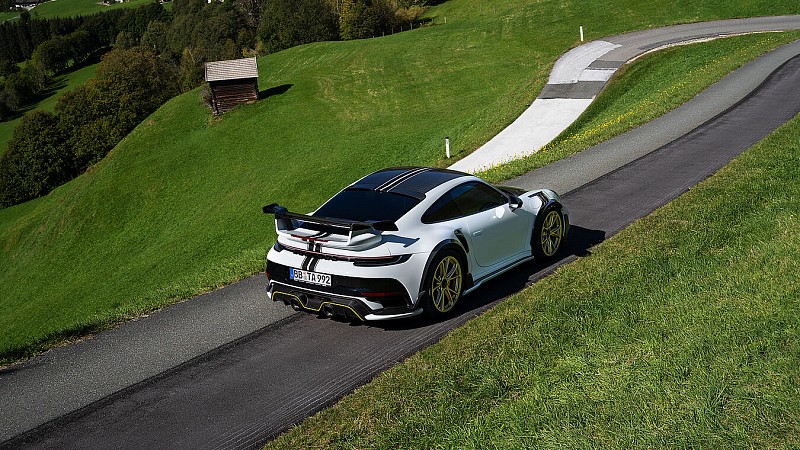Photo of Techart GTstreet R conversion for the Porsche 992.1 Turbo/Turbo S - Image 9