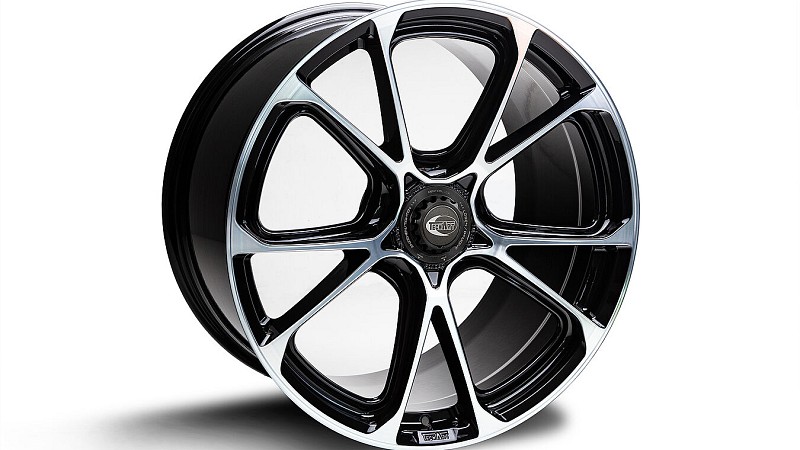 Photo of Techart Formula VI Race Forged Wheel with centre lock for the Porsche 992.1 Turbo/Turbo S - Image 2