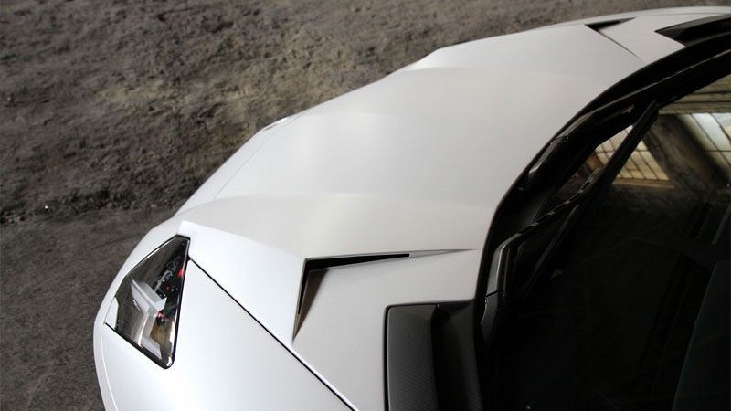 Photo of Novitec Trunk Lid with Air-Ducts for the Lamborghini Aventador LP700-4/LP720-4 - Image 3