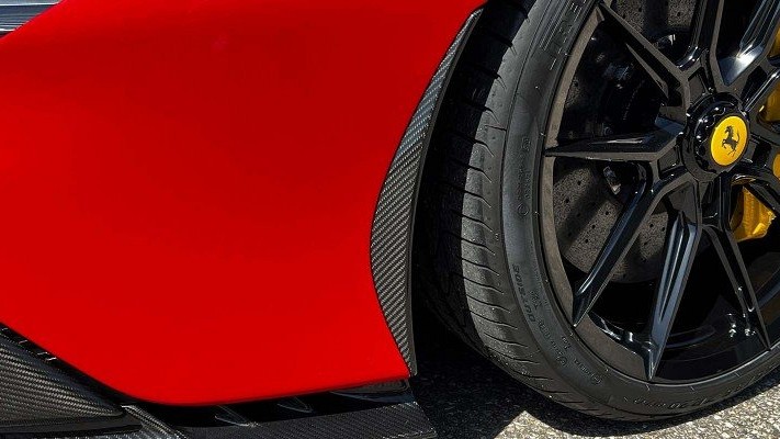 Photo of Novitec FRONTBUMPER ATTACHMENT LATERAL for the Ferrari SF90 Spider/Stradale - Image 2