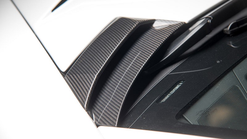 Photo of Novitec Air-outlet Trunk Lid for the Lamborghini Aventador S LP740-4 - Image 2