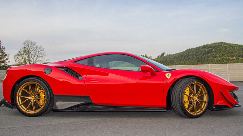 Photo of Capristo Side Skirts (without wings) for the Ferrari 488 GTB/Spider - Image 3